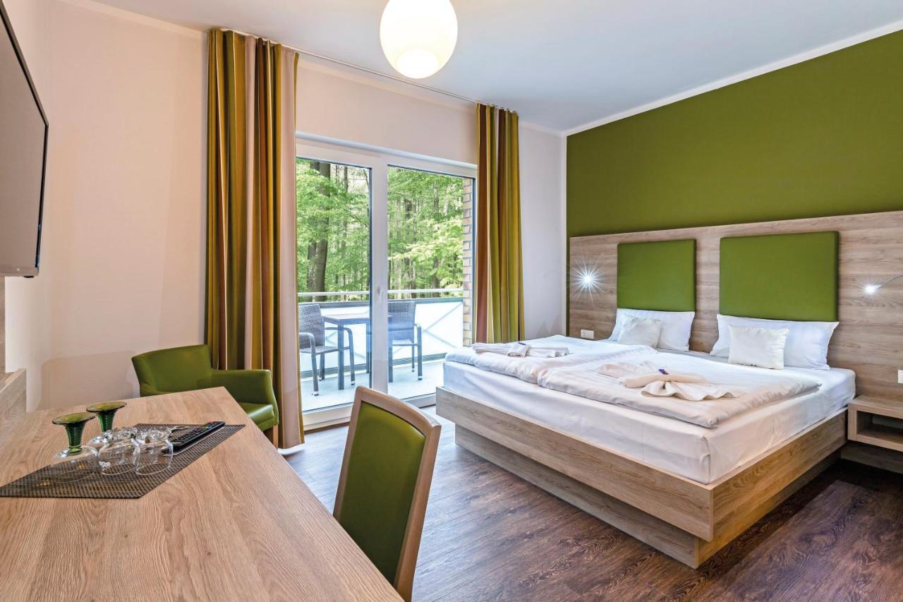 Hotel Zur Ostsee กราล-มือริทซ์ ภายนอก รูปภาพ