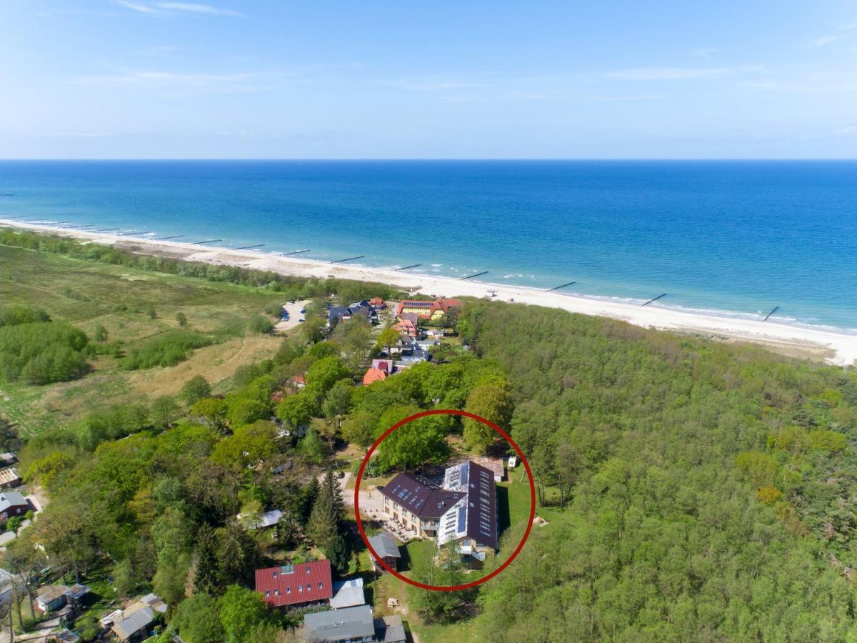 Hotel Zur Ostsee กราล-มือริทซ์ ภายนอก รูปภาพ