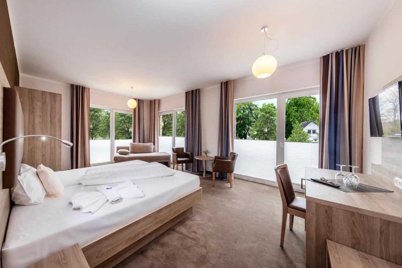 Hotel Zur Ostsee กราล-มือริทซ์ ภายนอก รูปภาพ