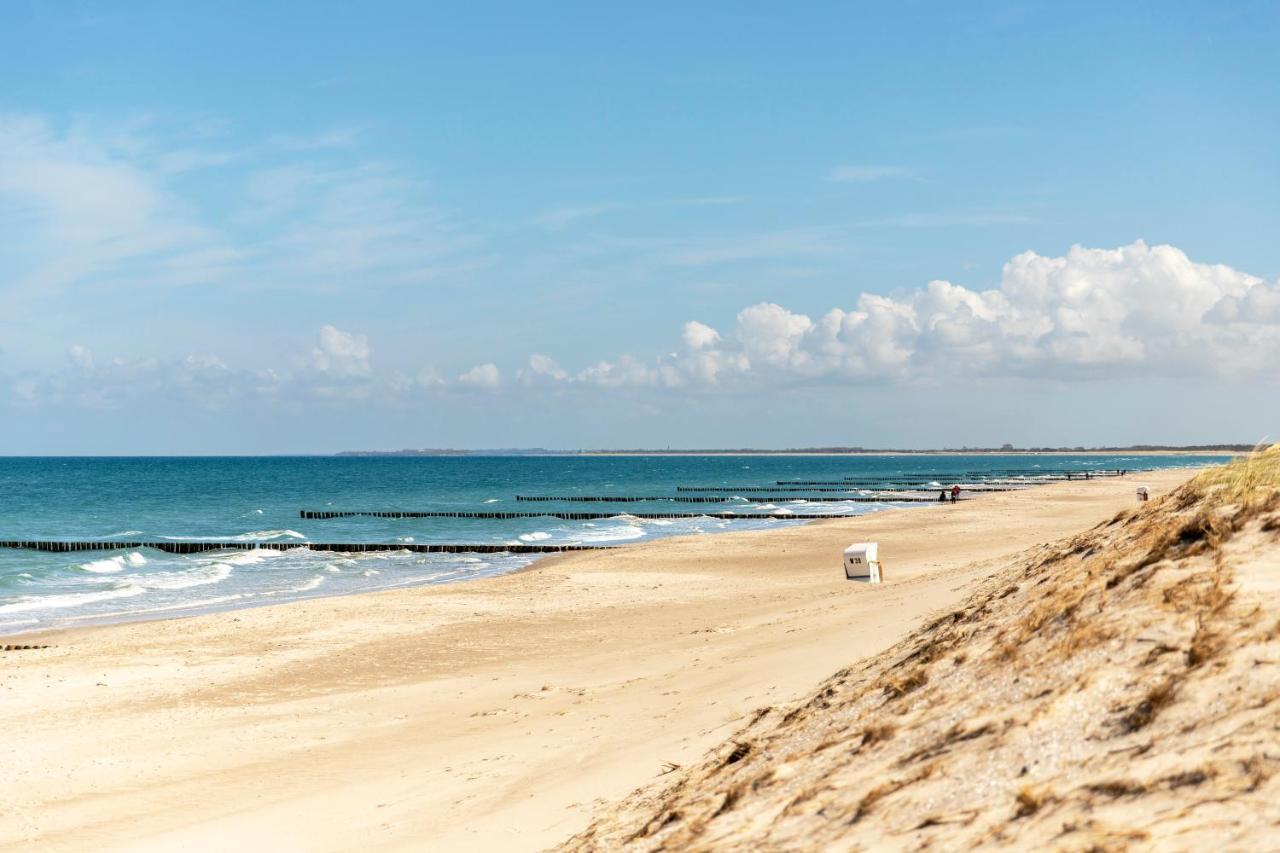 Hotel Zur Ostsee กราล-มือริทซ์ ภายนอก รูปภาพ